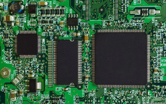 收購(gòu) [NXP] 芯片： 物聯(lián)網(wǎng)芯片、處理器 IC、汽車 MCU、砷化鎵 MMIC 放大器、觸摸傳感器
